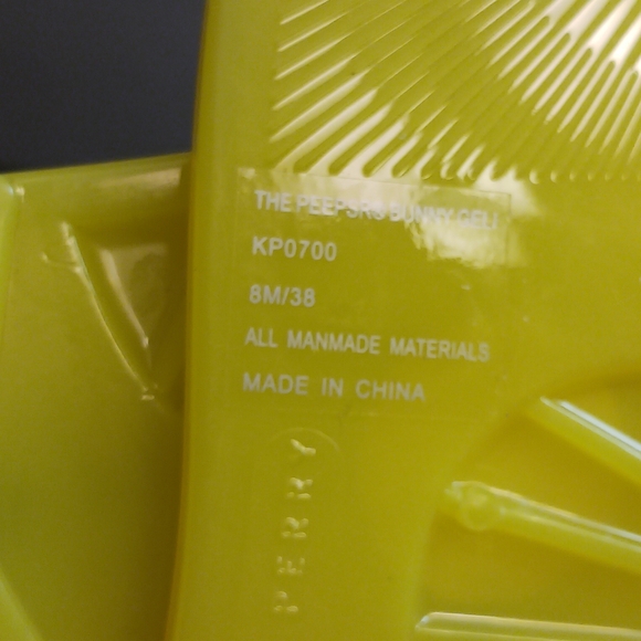 2x Katy Perry Geli Sandals, Yellow PEEPS + White / Red Mushrooms Sz 8 New - Picture 6 of 6